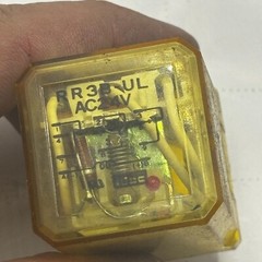 IDEC RR3B-UL RELAY 24VAC 27930 RR3BUL RELAY ⭐