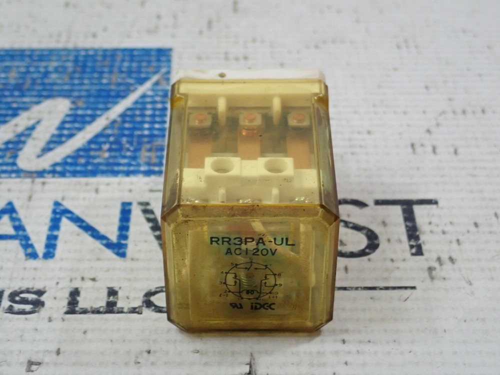 IDEC RR3PA-UL RELAY AC 120V 11 PIN LOT OF 3 USED