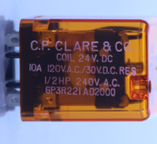 CP CLARE GP3R221AD2000 RELAY 10A 120 V.AC/30 V.DC