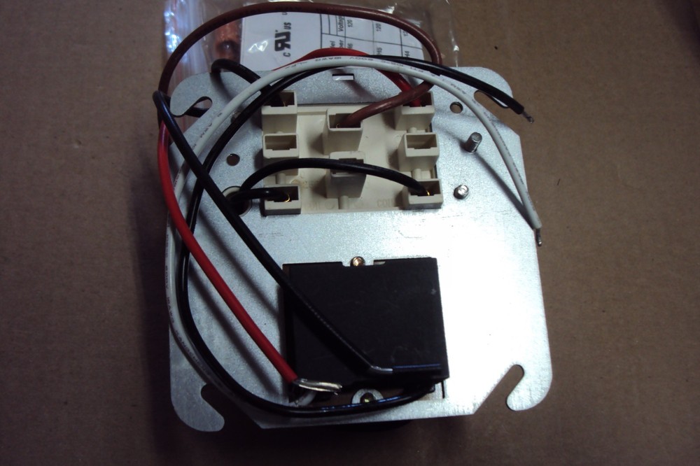 Transformer Relay: SPDT, Normally Closed/Normally Open, 24V AC Coil 6AZH5