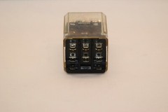 (NEW) DETROL CONTROL 166ML 3PDT 120V Coil Relay