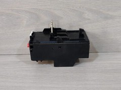 LOT 2 PCS. GE RT1U Overcurrent Relay 113714