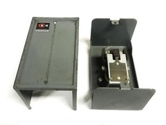 Eaton Cutler-Hammer Relay and Steel Case 9575H2441A-864 USED