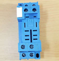 FINDER RELAY SOCKET 96.72 GENERAL PURPOSE 8PIN DINRAIL SCREW MOUNT 15A 250V