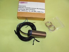 Schneider Electric Telemecanique XSAV12373. Inductivo Sensor.speed sensor.NEW