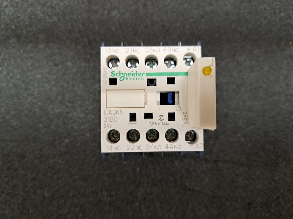 Used, Schneider Electric, CA3KN31BD, Control Relay, 10A, 24 VDC; Lot of 2pcs