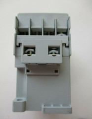 ALLEN BRADLEY CONTROL RELAY 700-CF400A, 10A WITH DIN RAIL, 4 SCREW TERMINAL