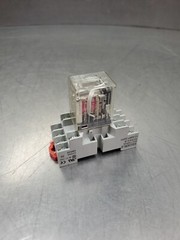 ALLEN BRADLEY 700-HC24A1 SERIES A RELAY w/8501NR45 Base. 4E-35