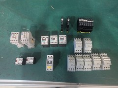 Assorted Fuses, Relays, Breakers-Siemens, AB, AEG,Cd1 LOT Check pictures for P/N
