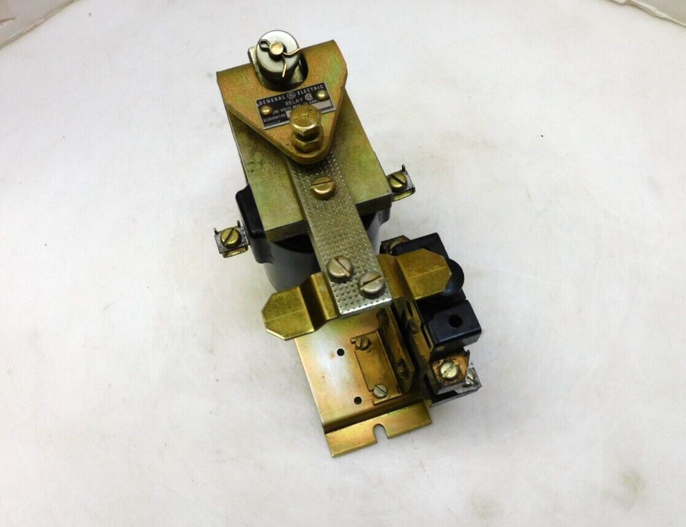 GENERAL ELECTRIC IC2820A100BB DC CONTACTOR RELAY 600V 10A COIL 22D11G55A 1.1A DC
