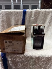 NOS Allen Bradley 700DC-PK400Z24 Type PK Control Relay