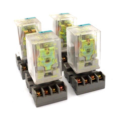 Square D 8501KP12V20 2-Pole, 8-Pin Octal Relay with 8501NR51 10 Amp, 600V Socket
