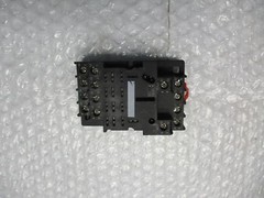 SCHNEIDER ELECTRIC RPZF4 RELAY BASE NSNP