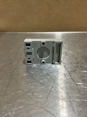 IDEC SR2P-06 8 Pin Octal Relay Socket Base, 10A, 300V, NOS Surplus
