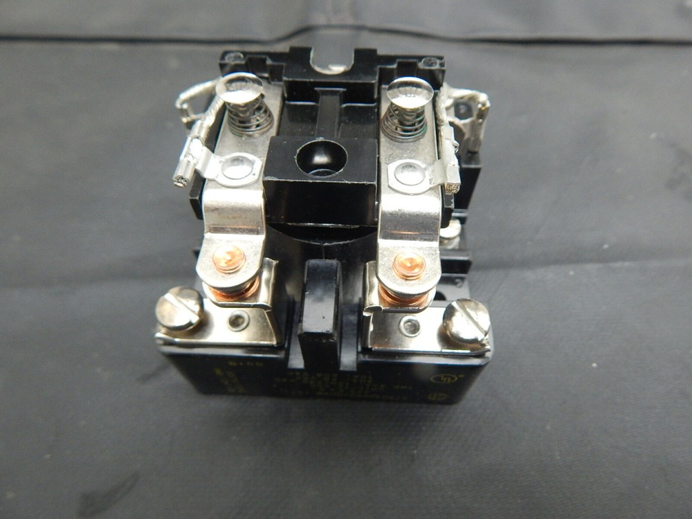 STRUTHERS-DUNN 425BXX-12D 12VDC RELAY 1HP 10A 600VAC COIL OR 30A @ 28VDC