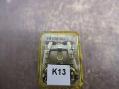 IDEC Relay w/ Base RH2B-UL 24VDC *Lot of 3* *Missing DIN Rail Mount* Used