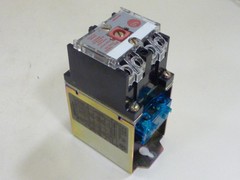 ALLEN BRADLEY DC Relay 700DC-PK400Z24 SER D Used #75832