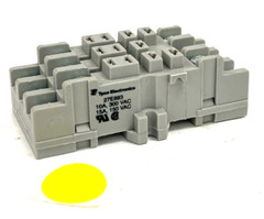 SA 29513 RELAY BLOCK BLADE SOCKET 11 PINS 300/150VOLTS 10/15AMP OAL 3-1/8″