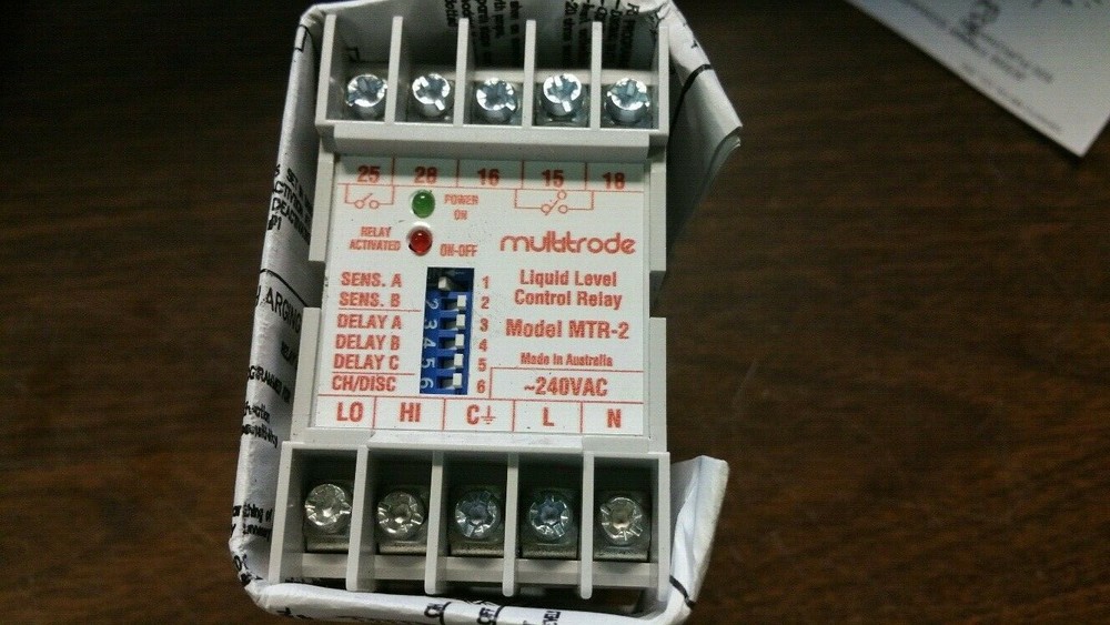 MULTITRODE MTR-2 LIQUID LEVEL CONTROL RELAY 240VAC, MR, with dip/swts, 84-800093