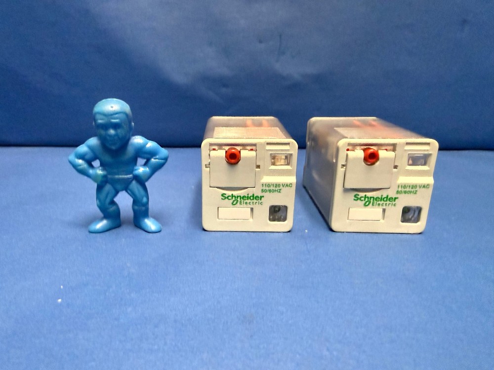 Magnecraft 750XCXM4L-120A General Purpose Relays DPDT 10A @250VAC *Lot of 2
