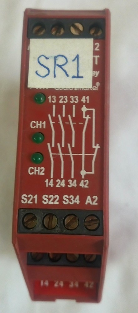 Allen-Bradley 440R-N23126 Safety Relay MSR127T Minotaur, 24V AC/DC, 3NO 1NC, C