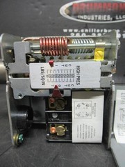 JOHNSON CONTROLS PRESSURE CONTROL P70JA-49 600 VAC 16 AMP 50/500 PSIG
