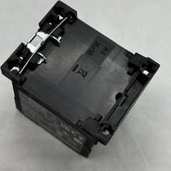 LOT OF 3 EATON DIL ER-22 XTRM10A22 MINI CONTROL RELAY MOELLER 220V 50HZ 🎯