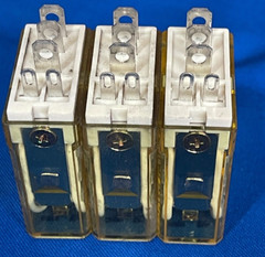 IDEC RELAY ASSORTED PACK 24211 24X18 25Y12 RHIB-U DC24V 1OA 240VAC 30VDC 5 PIN