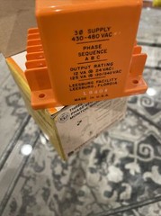 DIVERSIFIED ELECTRONICS AC-300-440B COMPRESSER PROTECTOR 430/480V 3 PHASE