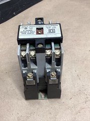 Square D Industrial Control Relay Type: X0 40 Class 8501 Type X Relay #277K101