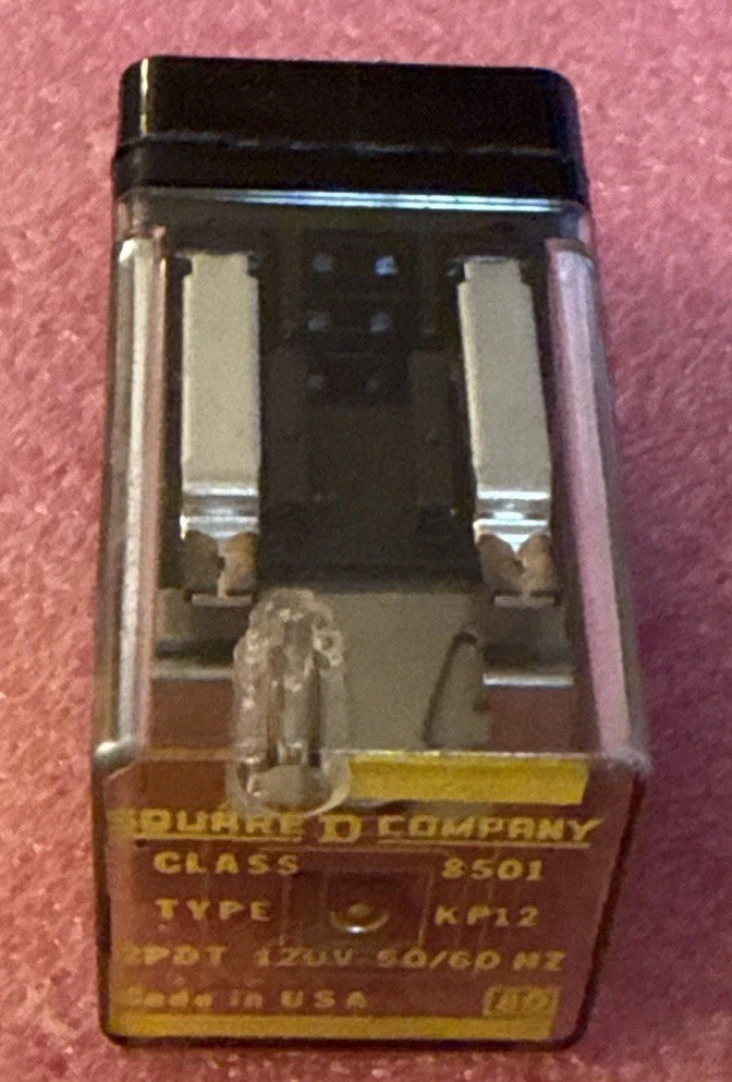 Square D 8501KP12 8 Pin 120v Relay
