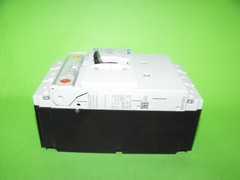 Eaton NZM1 + NZM B1.Circuit Breakers.there is no one cable tie.USED
