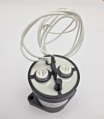 Hiitio Epoxy Contactor High Voltage 100A, 1000VDC, HCZ02-100-24 Voltage: 24 VDC.