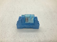 Finder 40.52 Relay w/ Base 5 A 250 V 95.85.1 10 A 300 VAC (TBI)