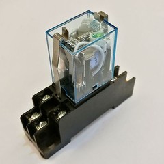 MY2N-J MY2NJ HH52P-L 24V DC Coil Cube Relay & PYF08A Socket Base