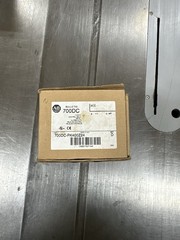 Allen-Bradley 700DC-PK400Z24 Control Relay 24V DC Bulletin 700DC Open Box