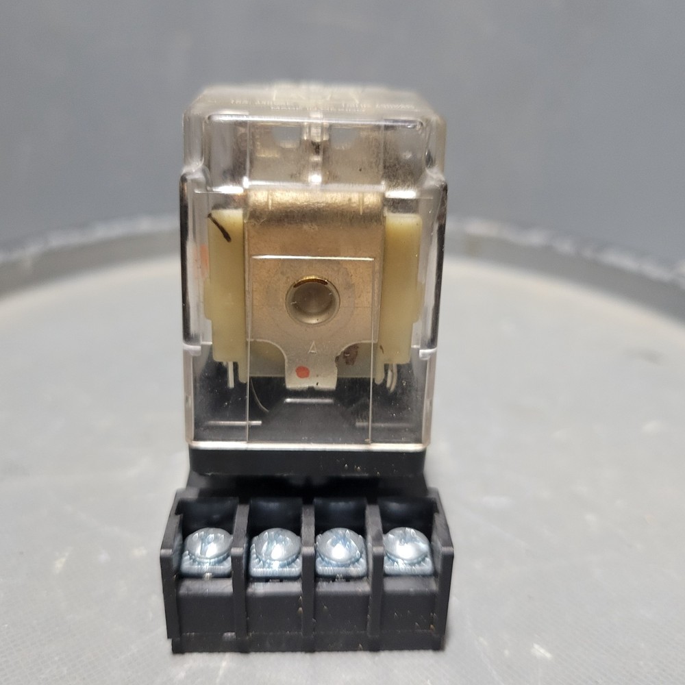 Potter & Brumfield Relay w/ Connector, KRPA-11DN-24