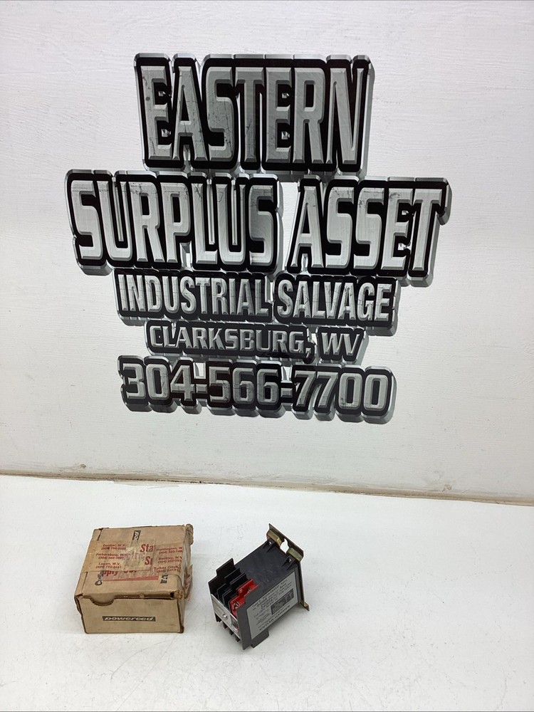 Cutler Hammer Type R “POWEREED” Relay D40RB COIL 120V NIB