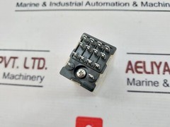 SCHNEIDER ELECTRIC RXZE2M114 Relay Socket With Base 300V
