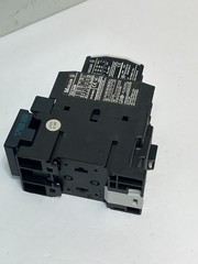 Moeller DIL0AM Contactor 24VDC with Auxiliary DILM, 8000V 3-Pole 30A