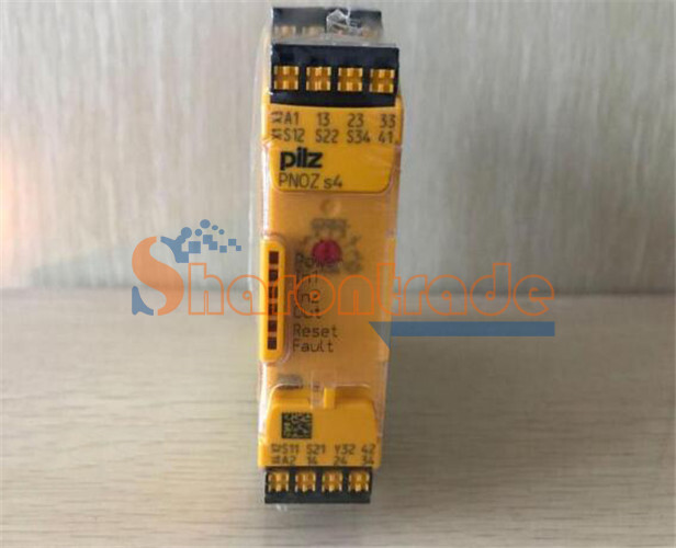 1PC Used Pilz Safety Relay PNOZ s4 750104 Tested