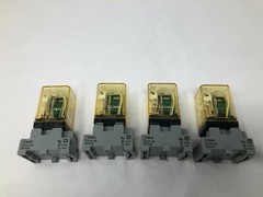 4-IDEC RR3PA-UL General Purpose Relays DC24 + IDEC SR3P-05 Socket Relays