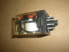Omron MK2PN-S Relay – DPDT – 120VAC – Octal Base – Tested OK