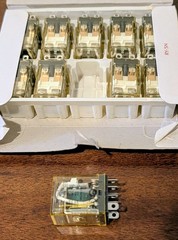 BOX OF 10 – IDEC RH2B-UL DC24V 24VDC Power Relay 8Pins STOCK HL326