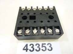 CUSTOM CONNECTOR Relay Socket SD12 New #43353