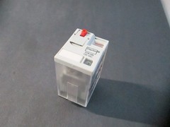 (5YR16) 120 Volt AC 50/60 Hz 15 Amp DPDT Push to Test LED Relay