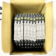 BOX of 10 IDEC SV1H-07L-5 DIN Rail Relay Sockets Screw Terminal