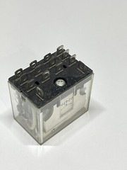 Omron LY4N AC100/110 4PDT Changeover 4 Form C Socket Relay 100/110 VAC Coil 10A