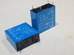 SDT-SS-112DM 12VDC PCB SPST CONTACTS – NO 10A 250V – LOT OF 2 RELAYS USA SELLER