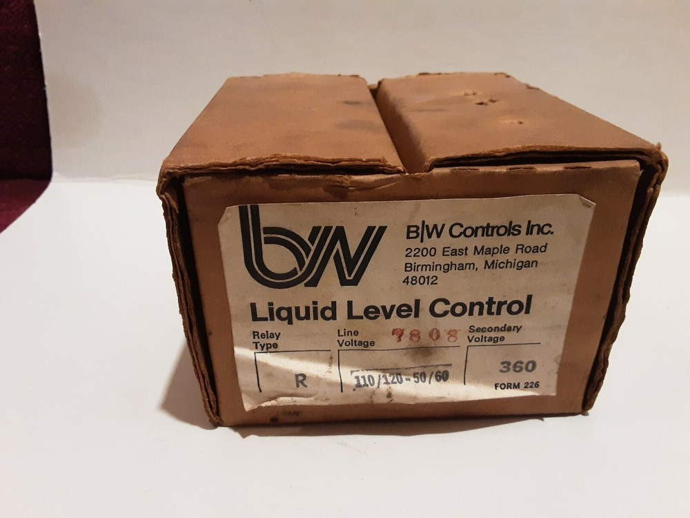 B/W Liquid Level Control Relay Type R 120 line volt / 360 volt secondary